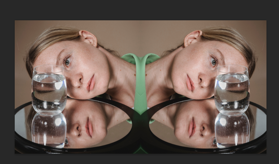 Finished mirrored image
